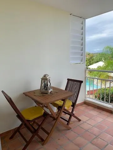 Charmant studio dans un petit coin de paradis Trinité  Appartement Trinité (Tartane)